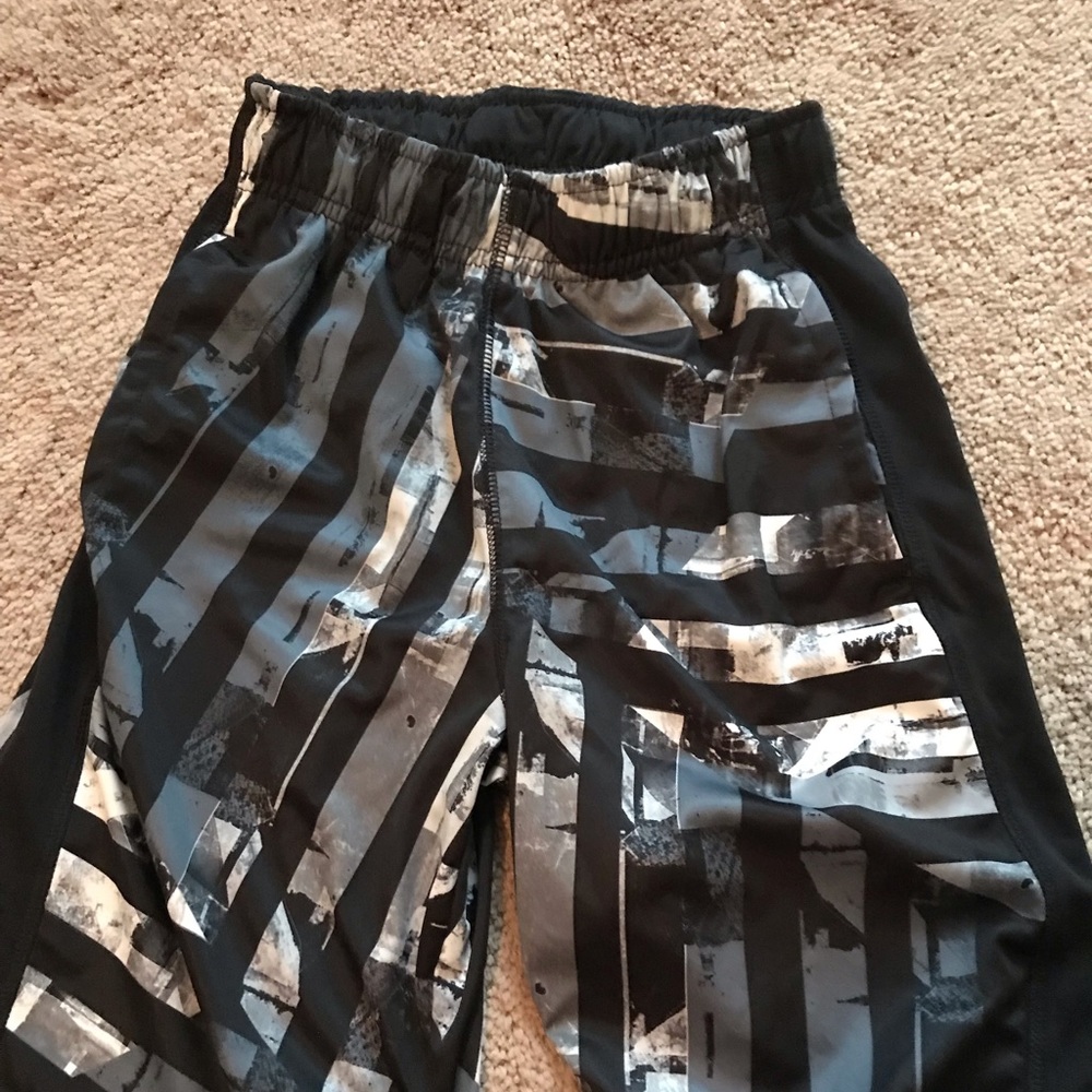Boys Dri-Fit Nike Small Shorts